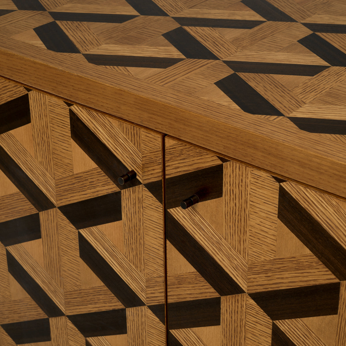 Oak Veneer Dresser Rubicon | Cabothousefurniture.com