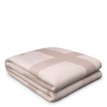 Minimalist Plaid Zera | Cabothousefurniture.com