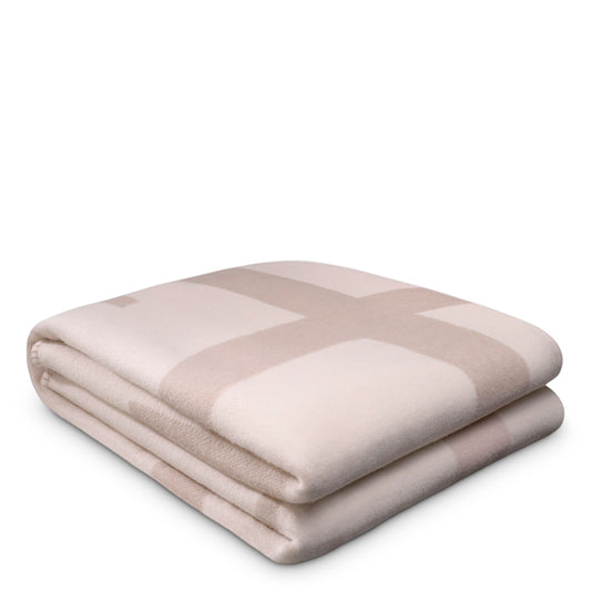 Minimalist Plaid Zera | Cabothousefurniture.com