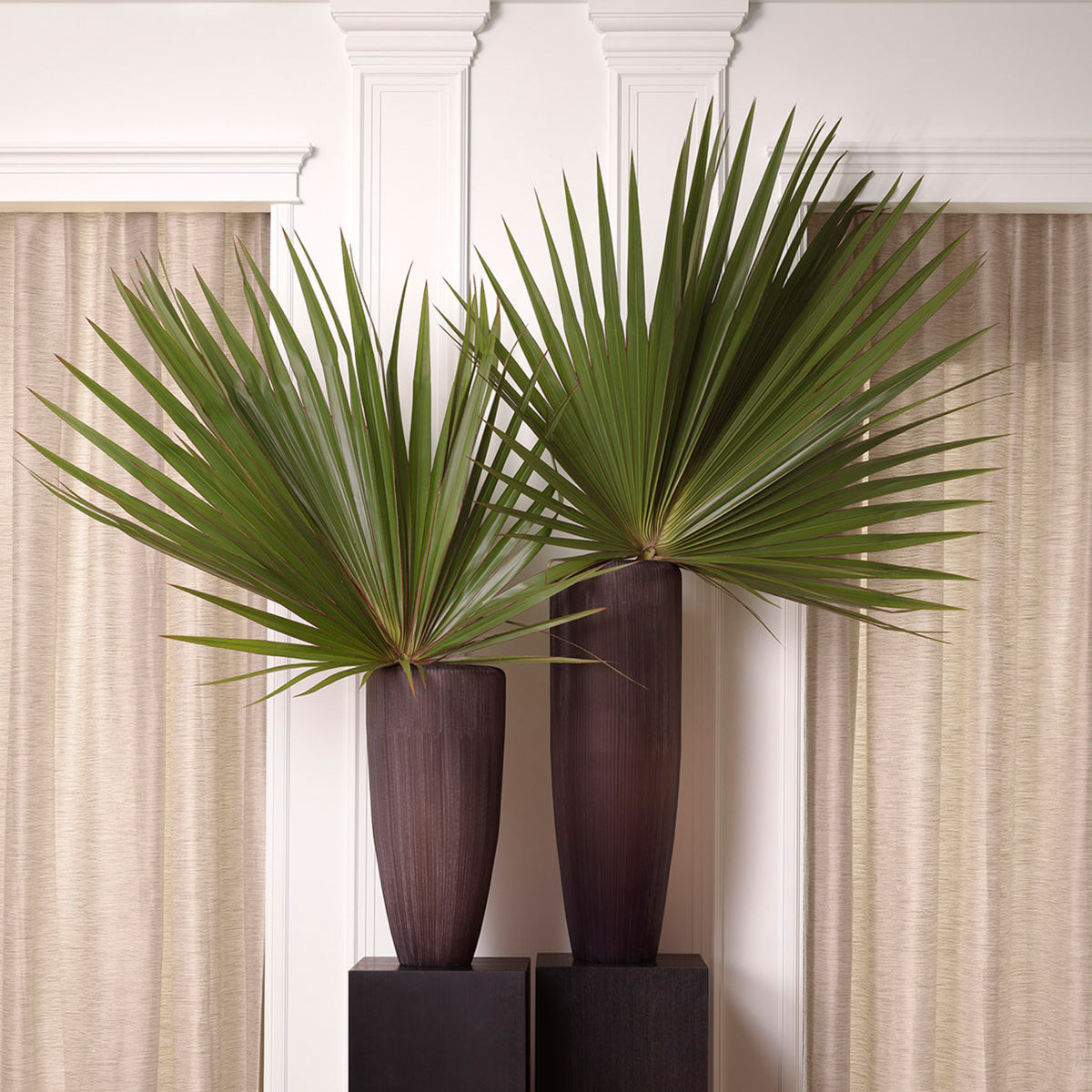 Stone Finish Vase Isandro | Cabothousefurniture.com