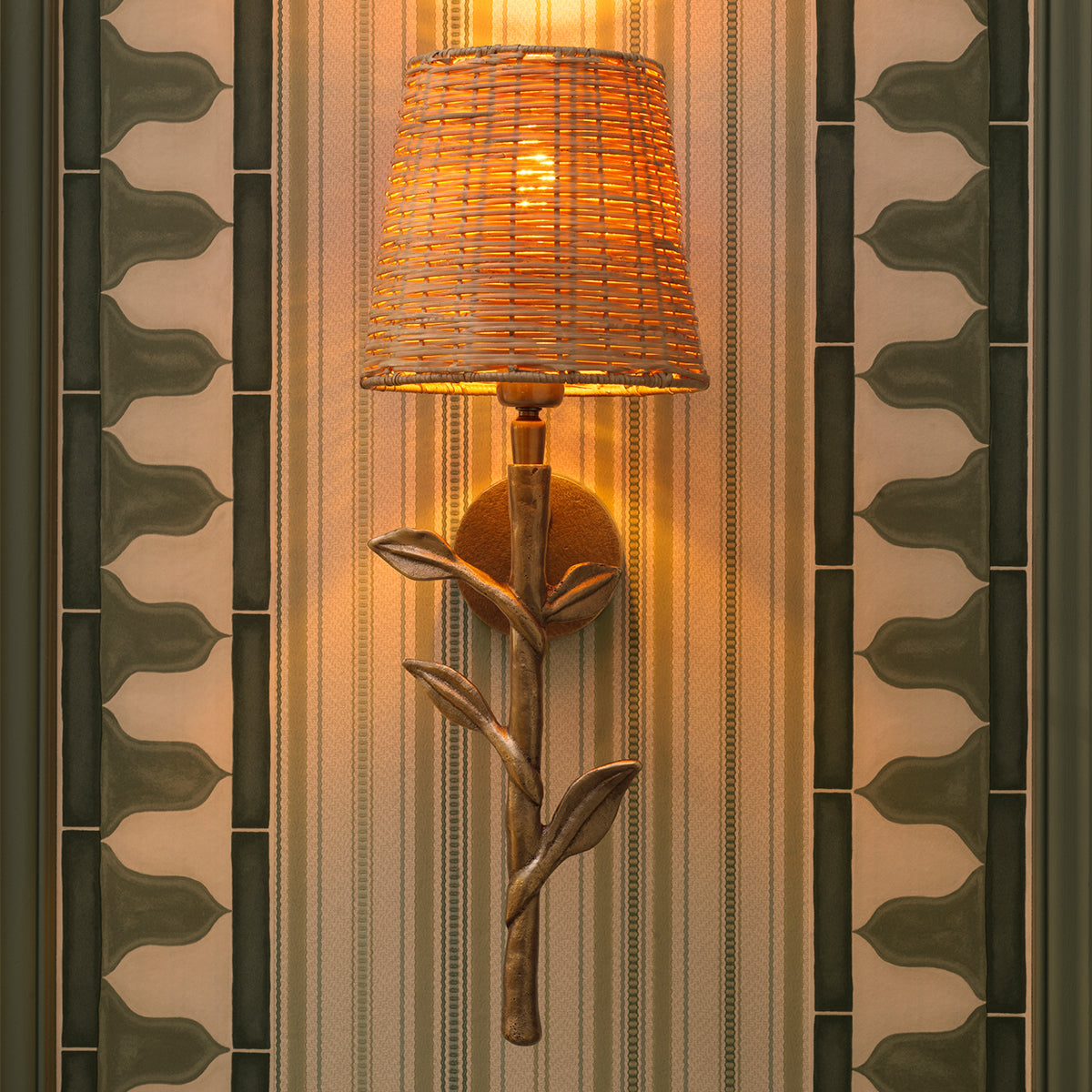 Rattan Wall Lamp Farini | Cabothousefurniture.com