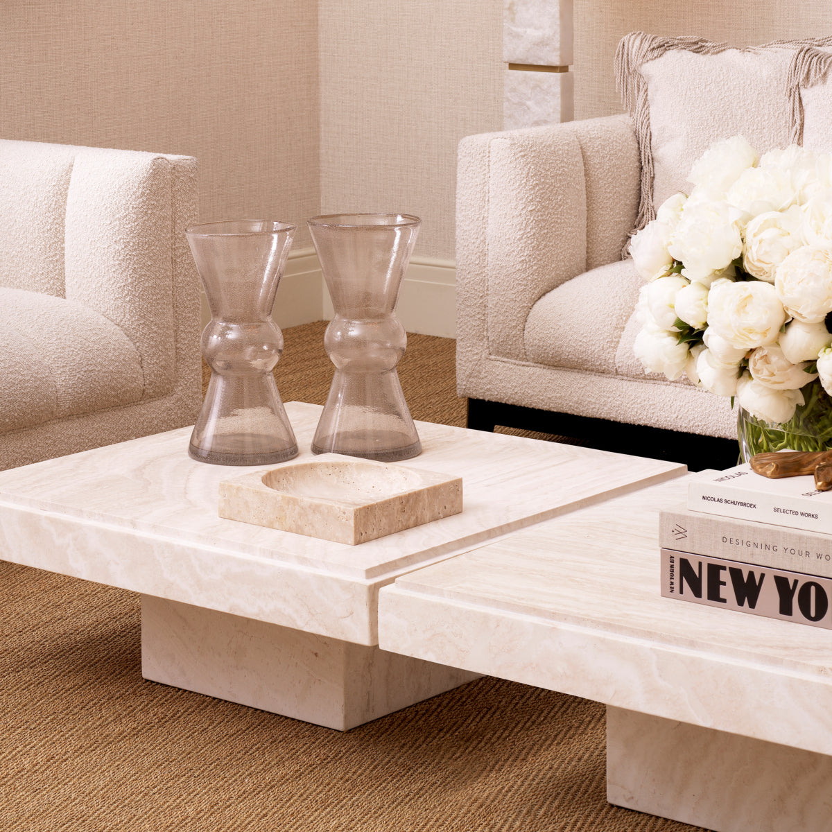 Sculptural Glass Vase Axa | Cabothousefurniture.com