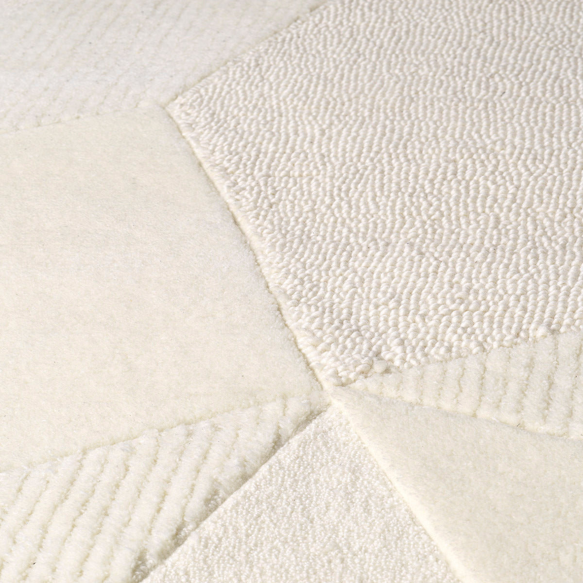 Hand Tufted Wool Carpet 10' x 13' Osumi