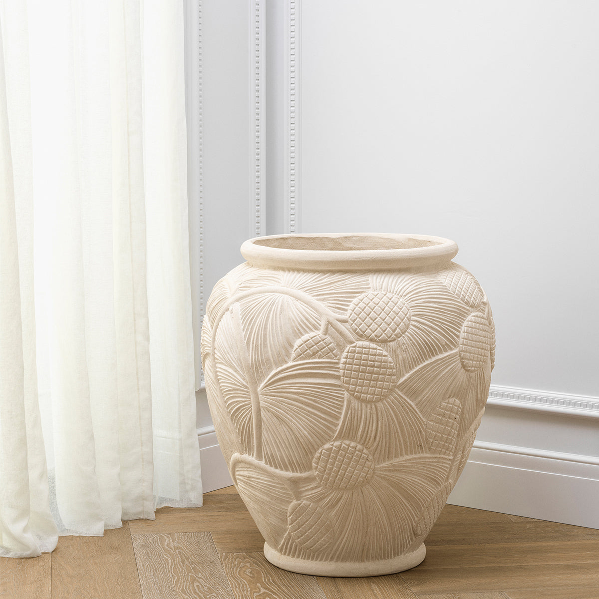 Cream Outdoor Planter Yasmine | Cabothousefurniture.com