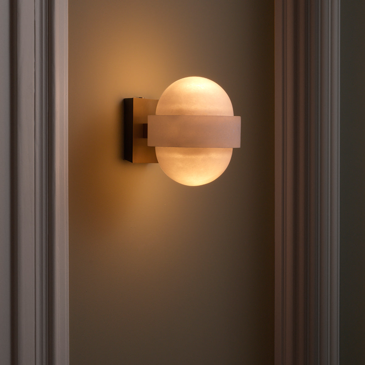 Antique Brass Wall Lamp Icarus | Cabothousefurniture.com