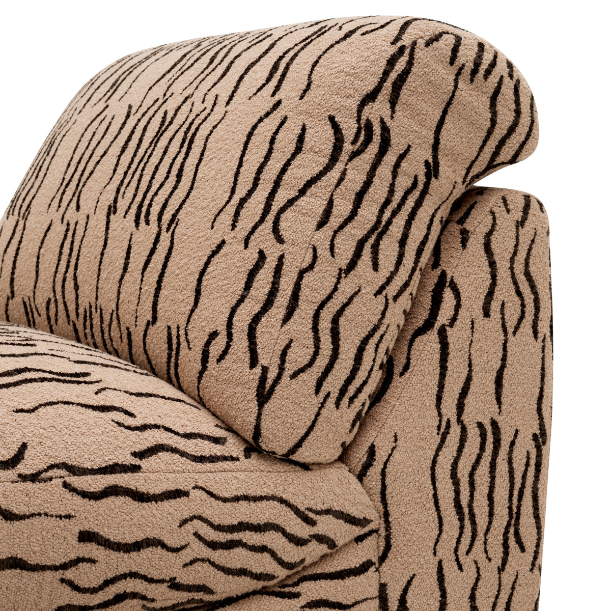 Fully Upholstered Chair Alden | Cabotfurniture.com