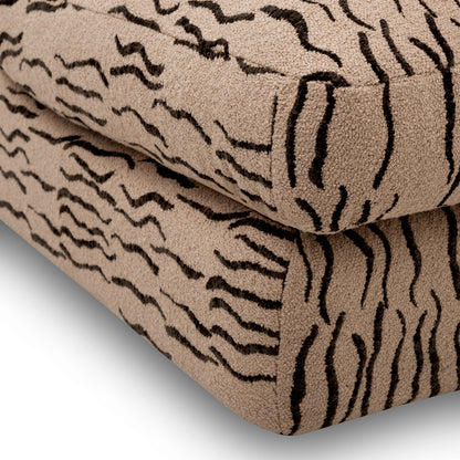 Fully Upholstered Chair Alden | Cabotfurniture.com