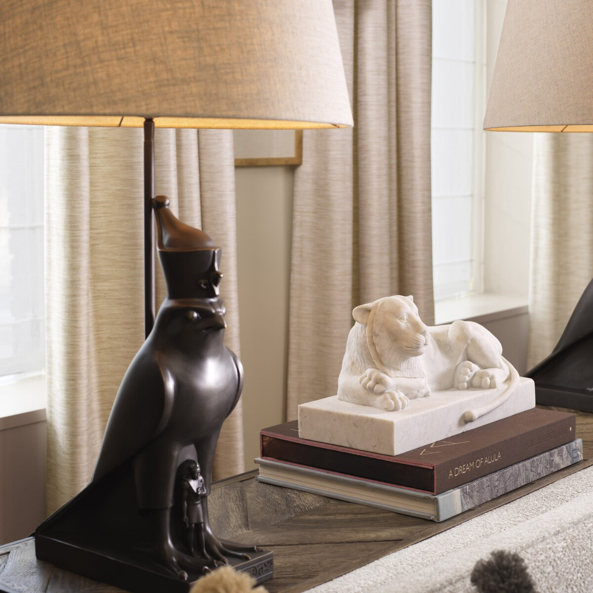 Sculptural Base Table Lamp Horus | Cabothousefurniture.com